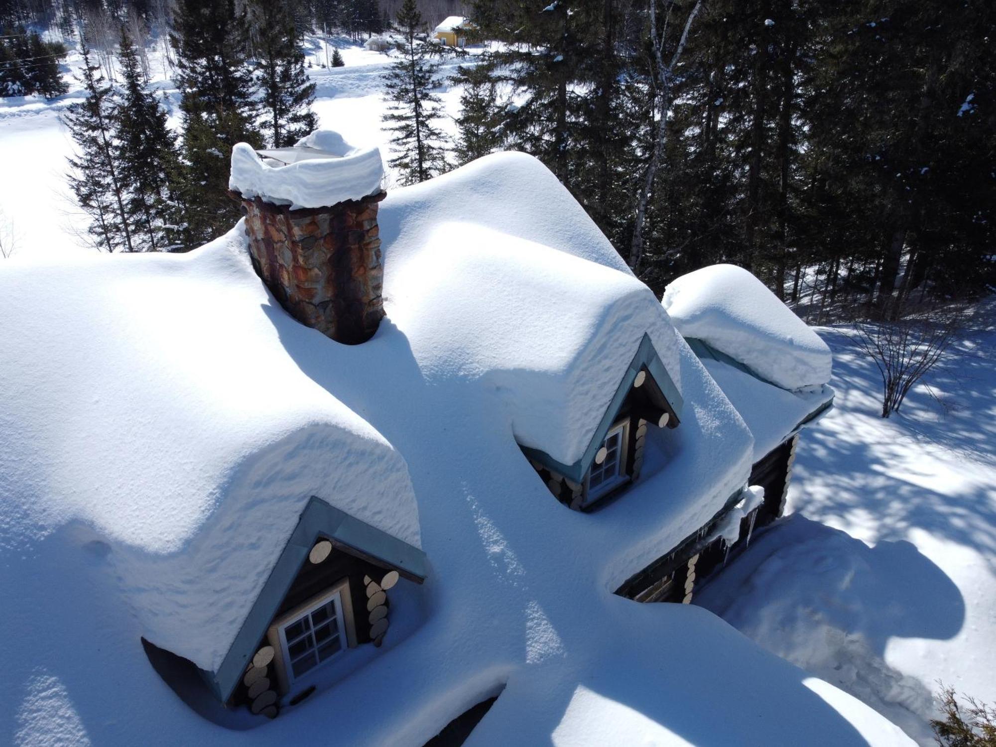 Domaine Le Bostonnais - Le Village En Bois Rond Ла Тук Екстериор снимка